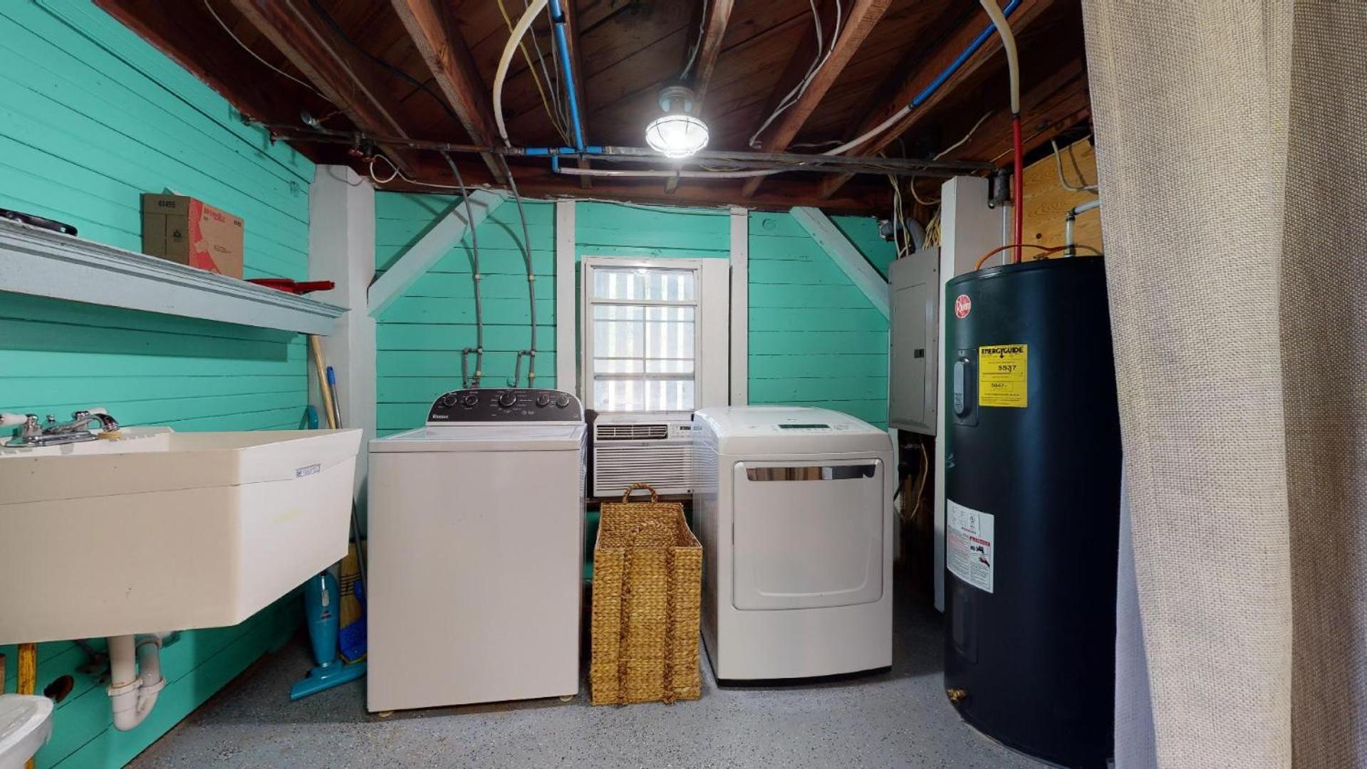 1201 Lovell Avenue By Tybee Beach Vacation Rentals Tybee Island Exteriör bild