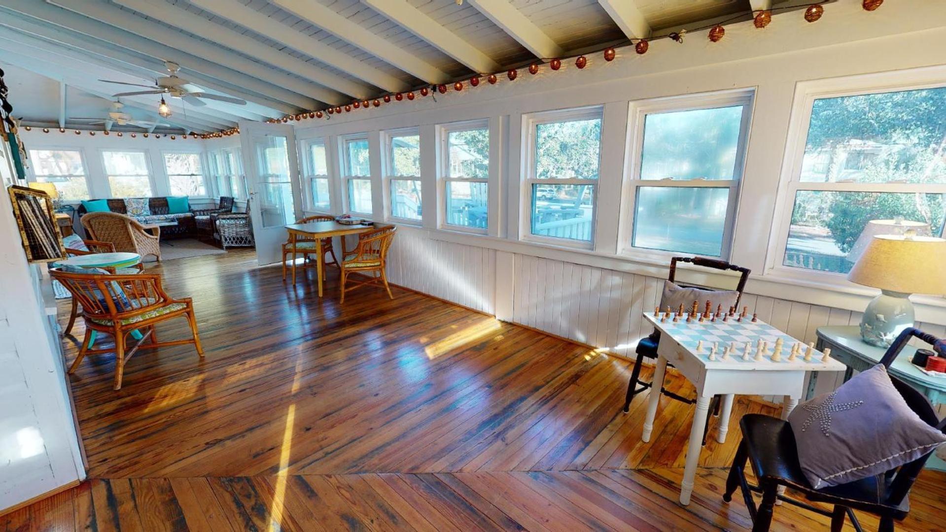 1201 Lovell Avenue By Tybee Beach Vacation Rentals Tybee Island Exteriör bild