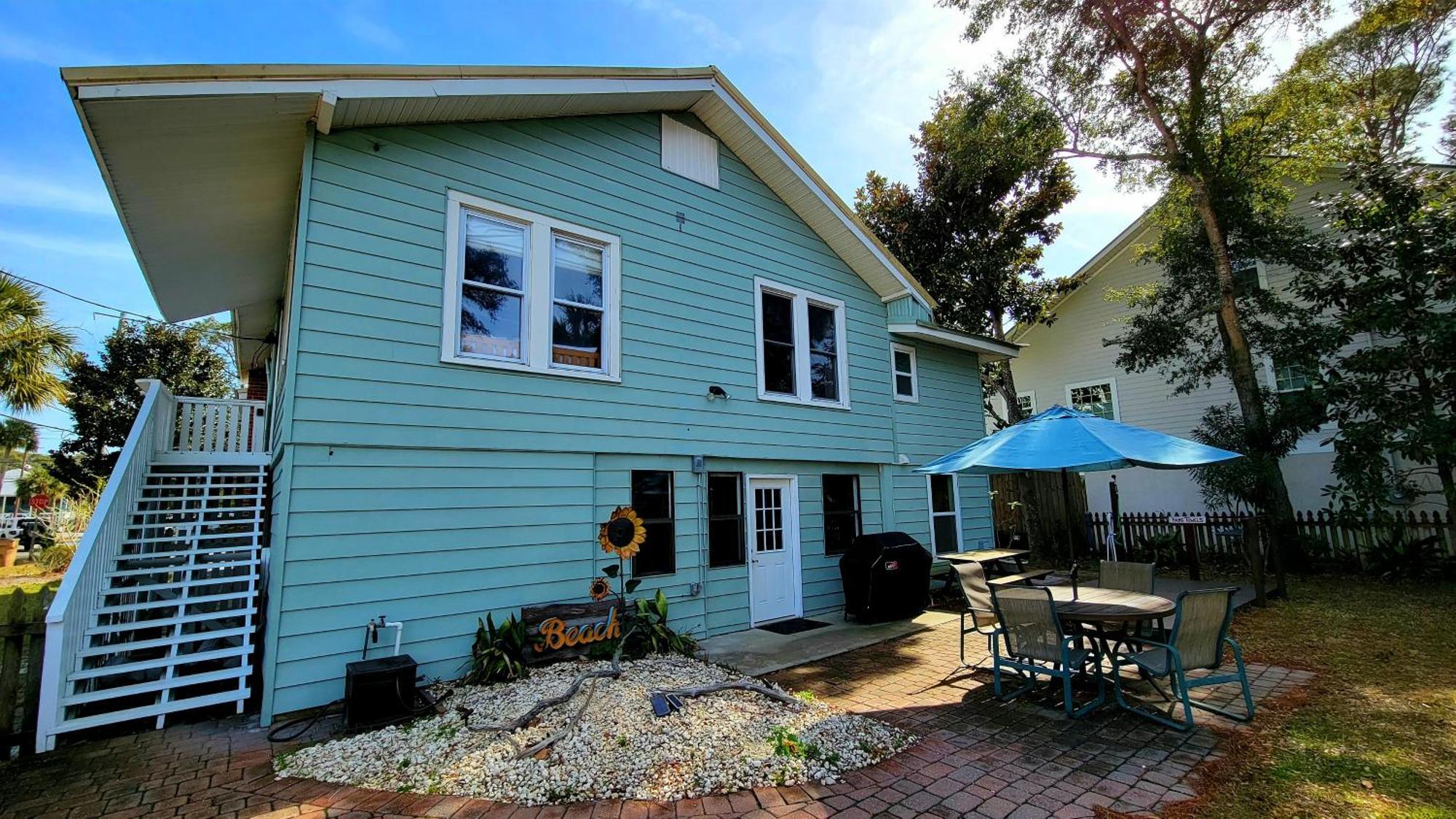 1201 Lovell Avenue By Tybee Beach Vacation Rentals Tybee Island Exteriör bild