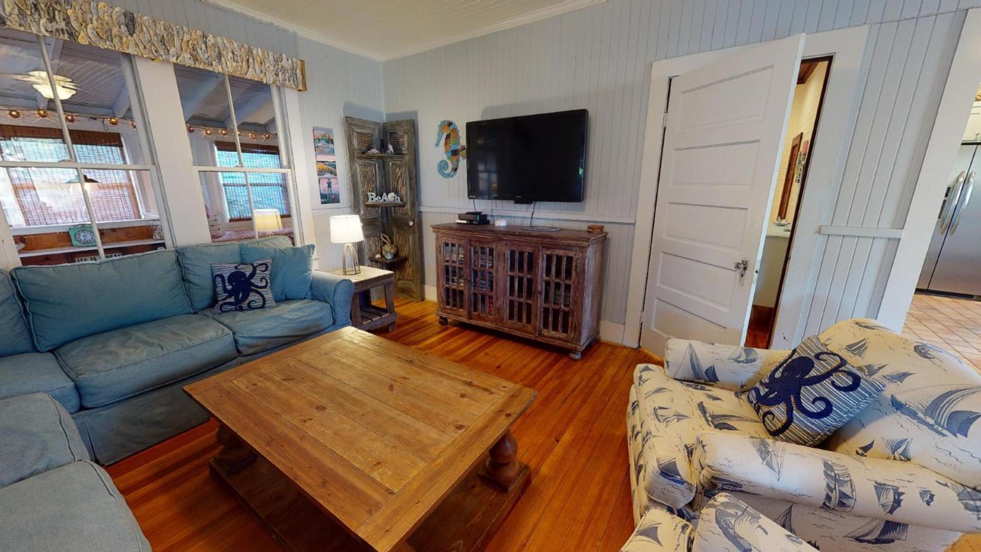 1201 Lovell Avenue By Tybee Beach Vacation Rentals Tybee Island Exteriör bild